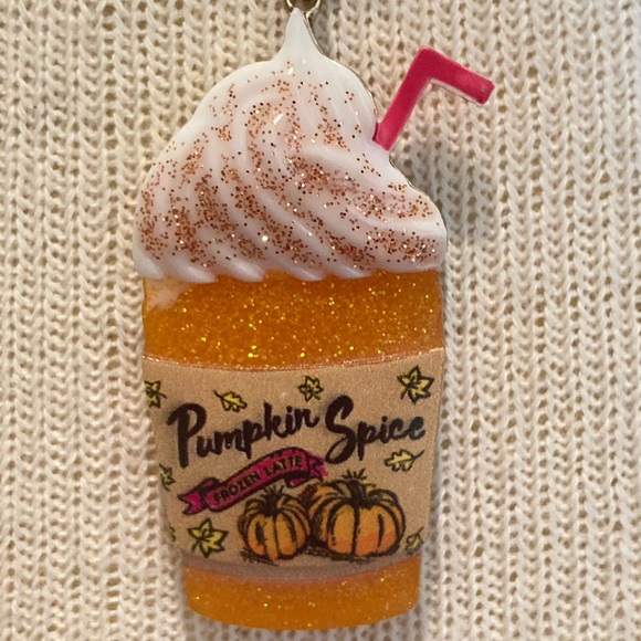 NWT Betsey Johnson pumpkin spice latte necklace - Picture 5 of 14